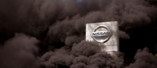 Protesta trabajadores de Nissan, Barcelona, 28 de mayo 2020 Protesta trabajadores de Nissan, Barcelona, 28 de mayo 2020 - Sputnik Mundo