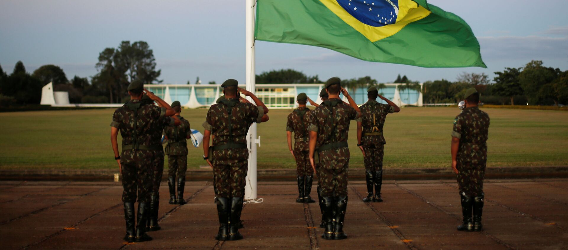 Militares de Brasil - Sputnik Mundo, 1920, 19.07.2020