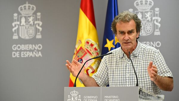 Fernando Simón, director del Centro de Coordinación de Alertas y Emergencias Sanitarias del Ministerio de Sanidad de España - Sputnik Mundo