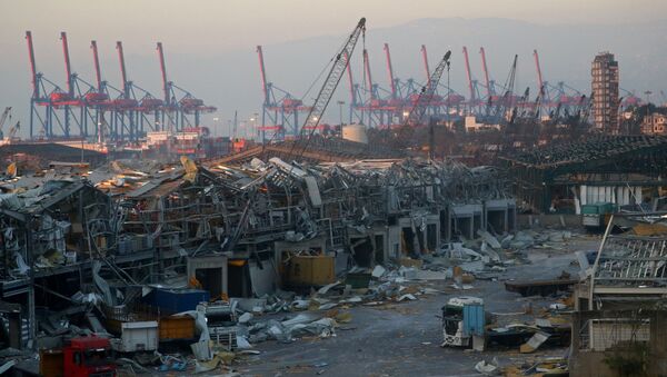 La zona portuaria de Beirut después de la explosión - Sputnik Mundo