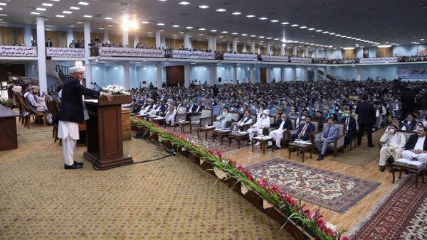 El presidente afgano, Ashraf Ghani, habla ante la gran asamblea, Loya Yirga - Sputnik Mundo