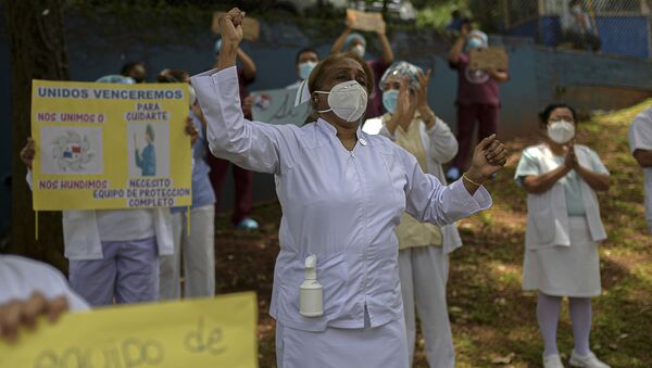 Enfermeras protestando en Panamá - Sputnik Mundo