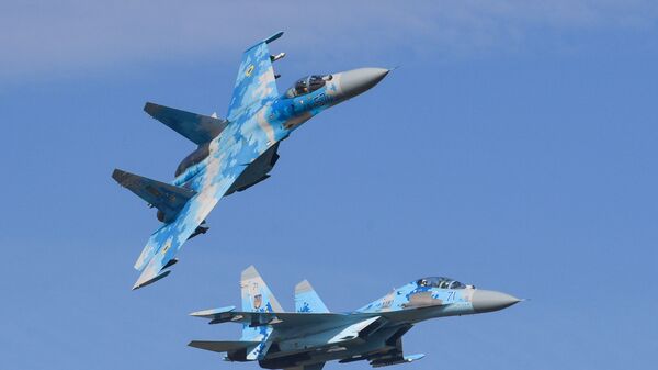 Cazas Su-27 de la Fuerza Aérea de Ucrania - Sputnik Mundo