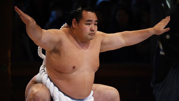 Un luchador de sumo - Sputnik Mundo