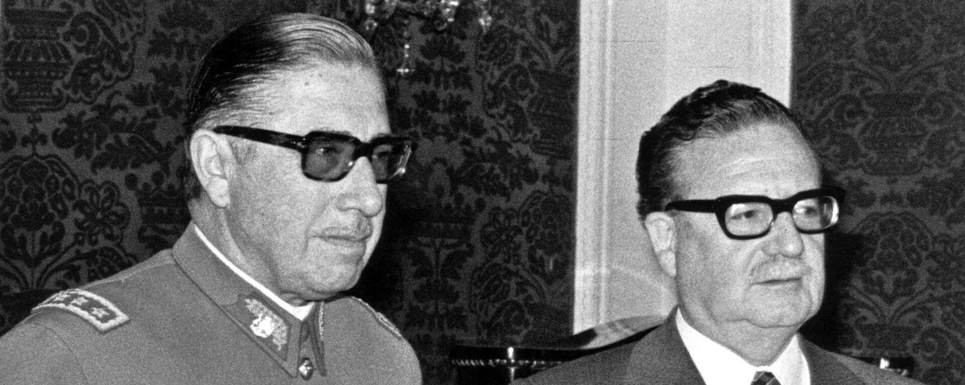 Augusto Pinochet y Salvador Allende - Sputnik Mundo, 1920, 11.09.2023