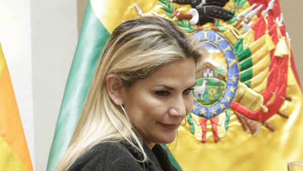 Jeanine Áñez, la presidenta transitoria de Bolivia - Sputnik Mundo