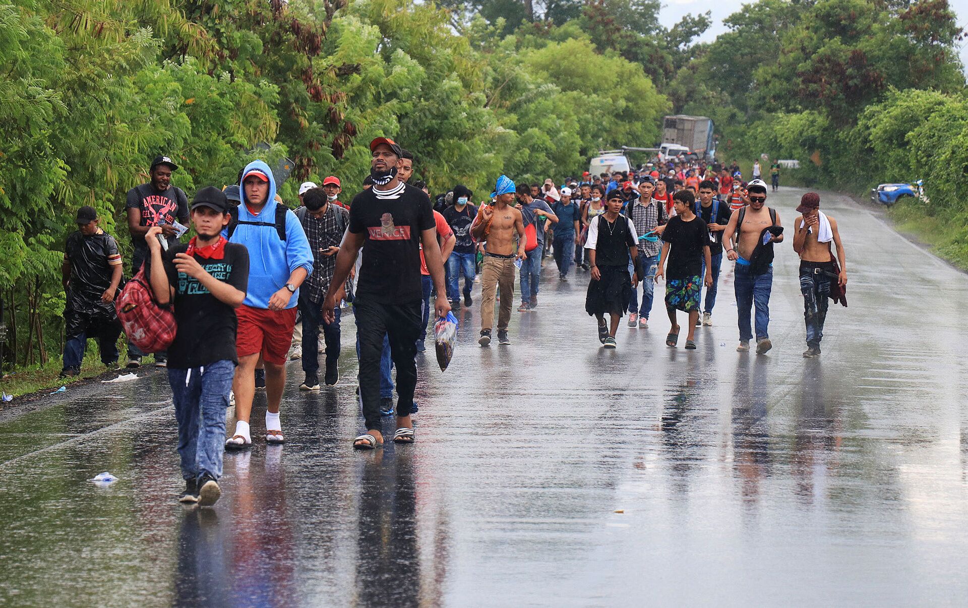 Miembro de caravana migratoria de Honduras muere tras ingresar a