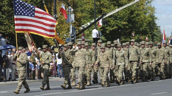 Militares estadounidenses en Polonia durante el Día del Ejército polaco - Sputnik Mundo