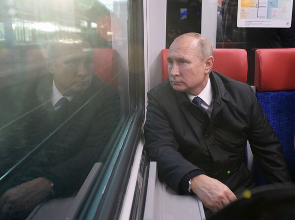 El presidente ruso Vladímir Putin cumple 68 años

 - Sputnik Mundo