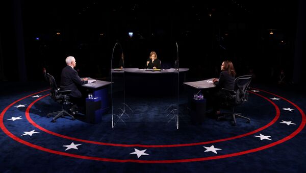 Debate vicepresidencial entre Mike Pence y Kamala Harris - Sputnik Mundo