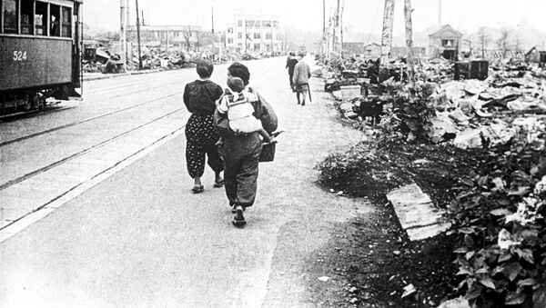 Tokio tras el bombardeo de 1945 - Sputnik Mundo