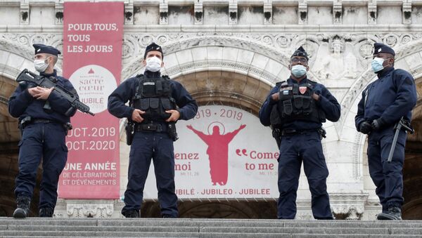 Policías franceses en Niza - Sputnik Mundo