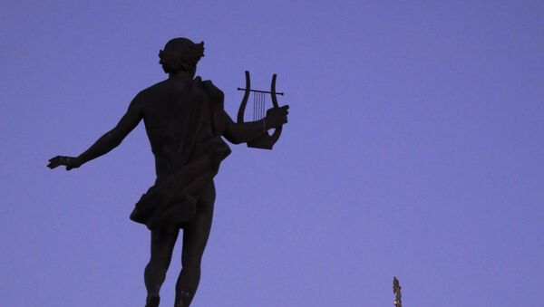 La escultura del dios griego Apolo - Sputnik Mundo