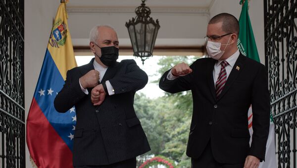 El Ministro de Relaciones Exteriores de Irán, Mohammad Javad Zarif, con su homólogo venezolano, Jorge Arreaza - Sputnik Mundo