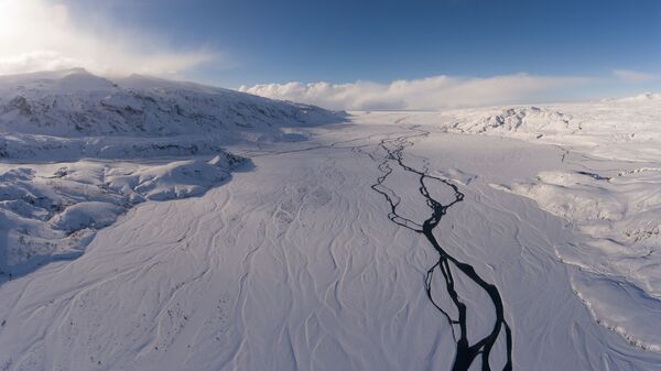 Un glaciar en Islandia - Sputnik Mundo