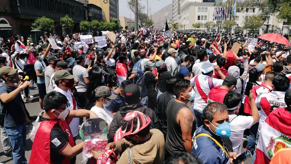 Protestas en Lima, Perú - Sputnik Mundo