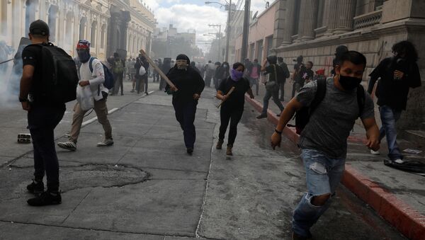 Protestas antigubernamentales en Guatemala, el 21 de noviembre de 2020 - Sputnik Mundo