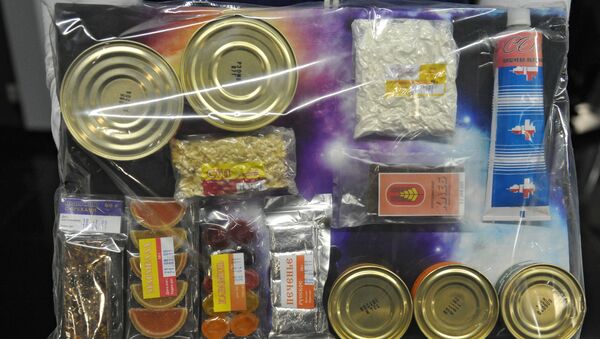 Un paquete de comida espacial, referencial - Sputnik Mundo