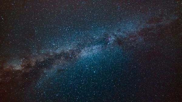 La Vía Láctea, imagen artística - Sputnik Mundo