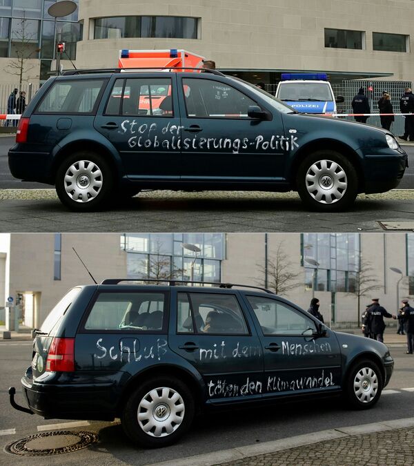 Un auto choca contra la oficina de Merkel | Vídeo, fotos Un auto choca contra la oficina de Merkel | Vídeo, fotos - Sputnik Mundo