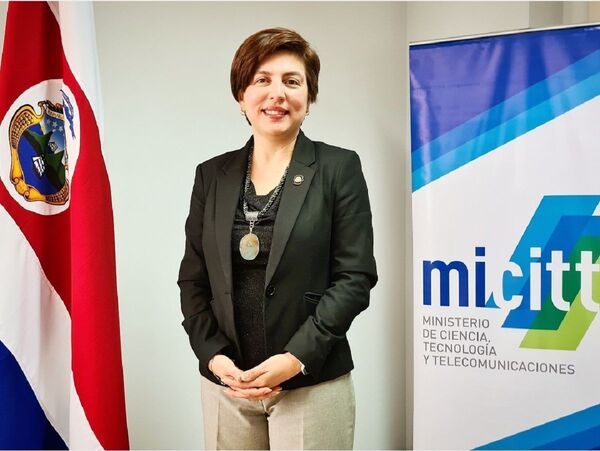 Paola Vega Castillo, ministra de Ciencia, Tecnología y Telecomunicaciones de Costa Rica Paola Vega Castillo, ministra de Ciencia, Tecnología y Telecomunicaciones de Costa Rica - Sputnik Mundo
