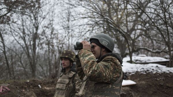 Militares de la autoproclamada República de Nagorno Karabaj - Sputnik Mundo