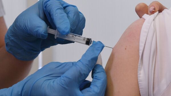 Vacunación contra el coronavirus en Rusia  - Sputnik Mundo