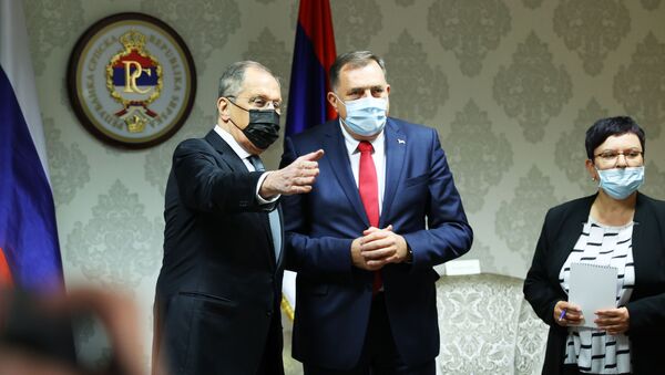 El ministro de Relaciones Exteriores de Rusia, Sergéi Lavrov, y el miembro de la Presidencia de Bosnia y Herzegovina, Milorad Dodik - Sputnik Mundo
