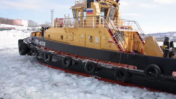 Rompehielos rusos liberan una base de submarinos nucleares en Kamchatka - Sputnik Mundo