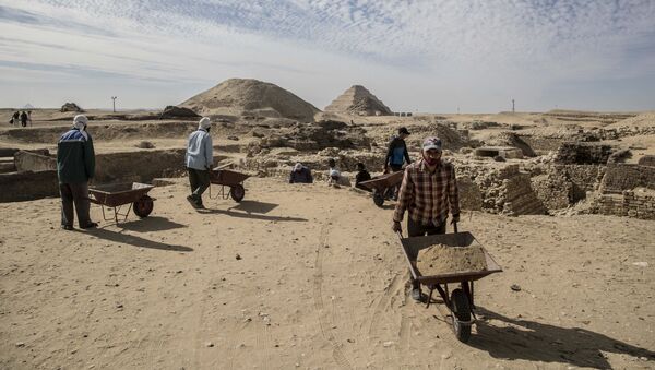 Excavaciones en Sakkara, Egipto - Sputnik Mundo