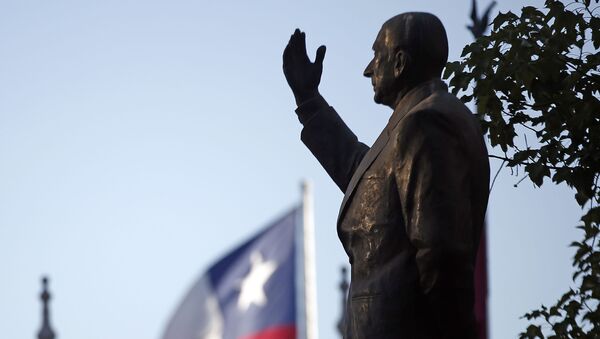 El monumento al expresidente chileno, Eduardo Frei en Santiago - Sputnik Mundo