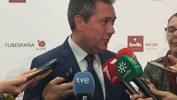 Juan Espadas, alcalde de Sevilla en la celebración del principal evento turístico, la WTTC (2019) - Sputnik Mundo
