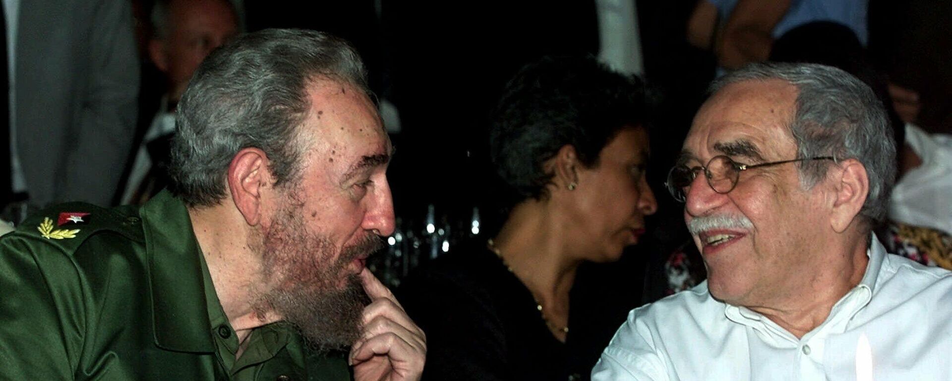 Fidel Castro y Gabriel García Márquez en La Habana - Sputnik Mundo, 1920, 16.02.2021