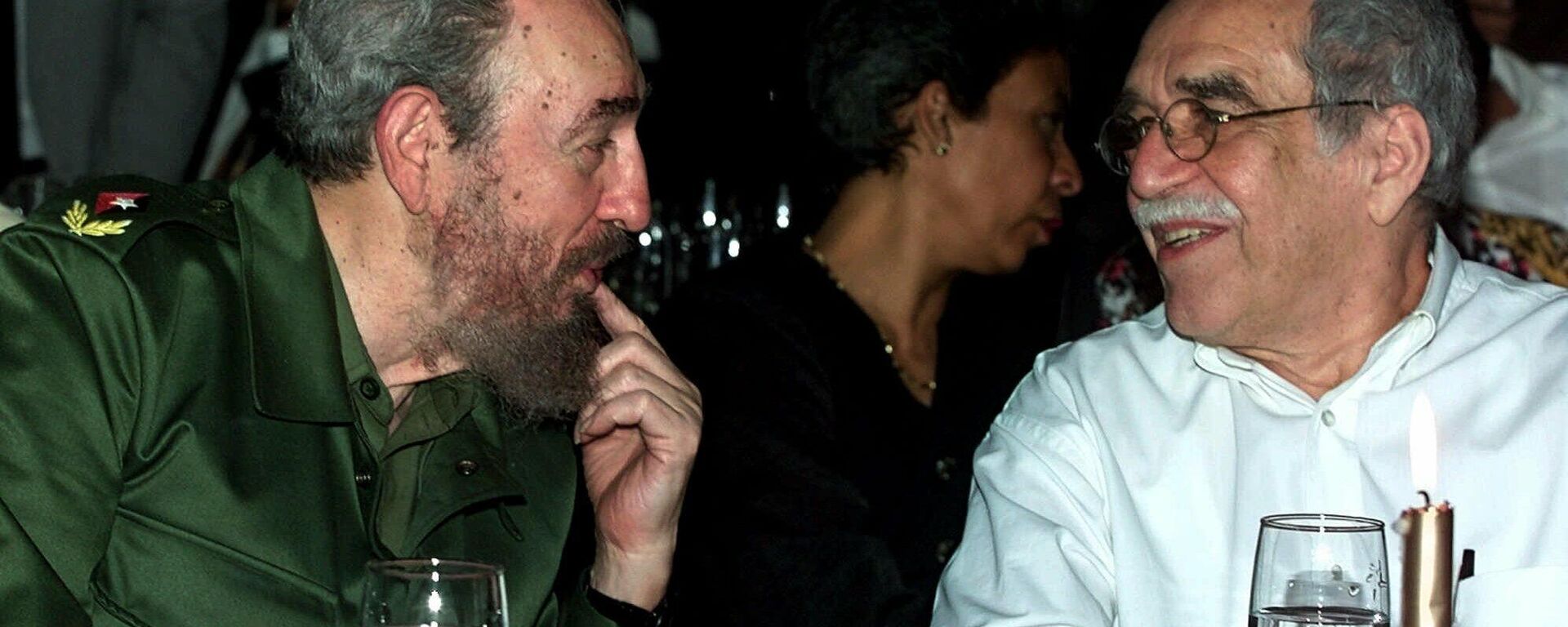 Fidel Castro y Gabriel García Márquez en La Habana - Sputnik Mundo, 1920, 16.02.2021