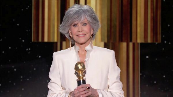 Jane Fonda, actriz estadounidense, recibe el premio  Cecil B. DeMille en la 78 ceremonia de los Globo de Oro - Sputnik Mundo
