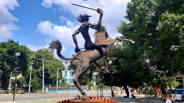 Estatua de Don Quijote de la Mancha, La Habana  - Sputnik Mundo