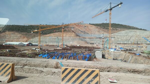 Construcción de la central nuclear de Akkuyu en Turquía  - Sputnik Mundo