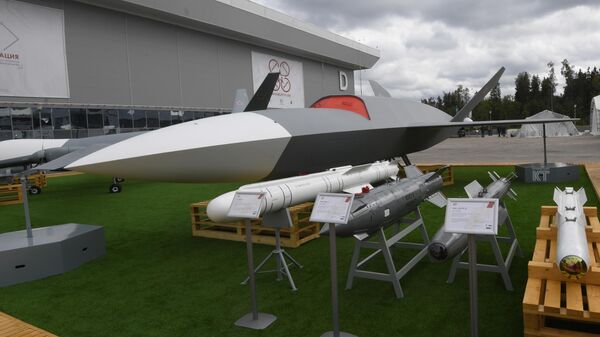 El dron de ataque ruso Grom - Sputnik Mundo