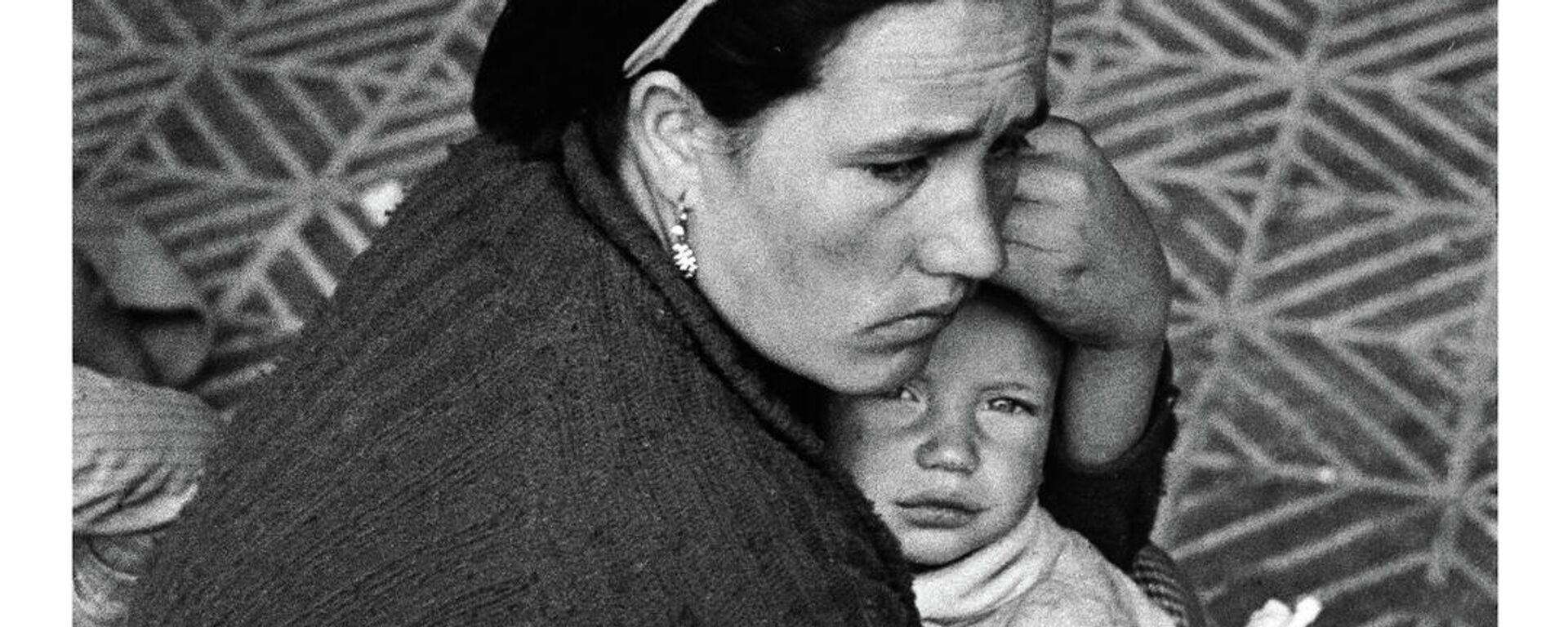 Una familia durante la Guerra Civil española - Sputnik Mundo, 1920, 27.10.2021