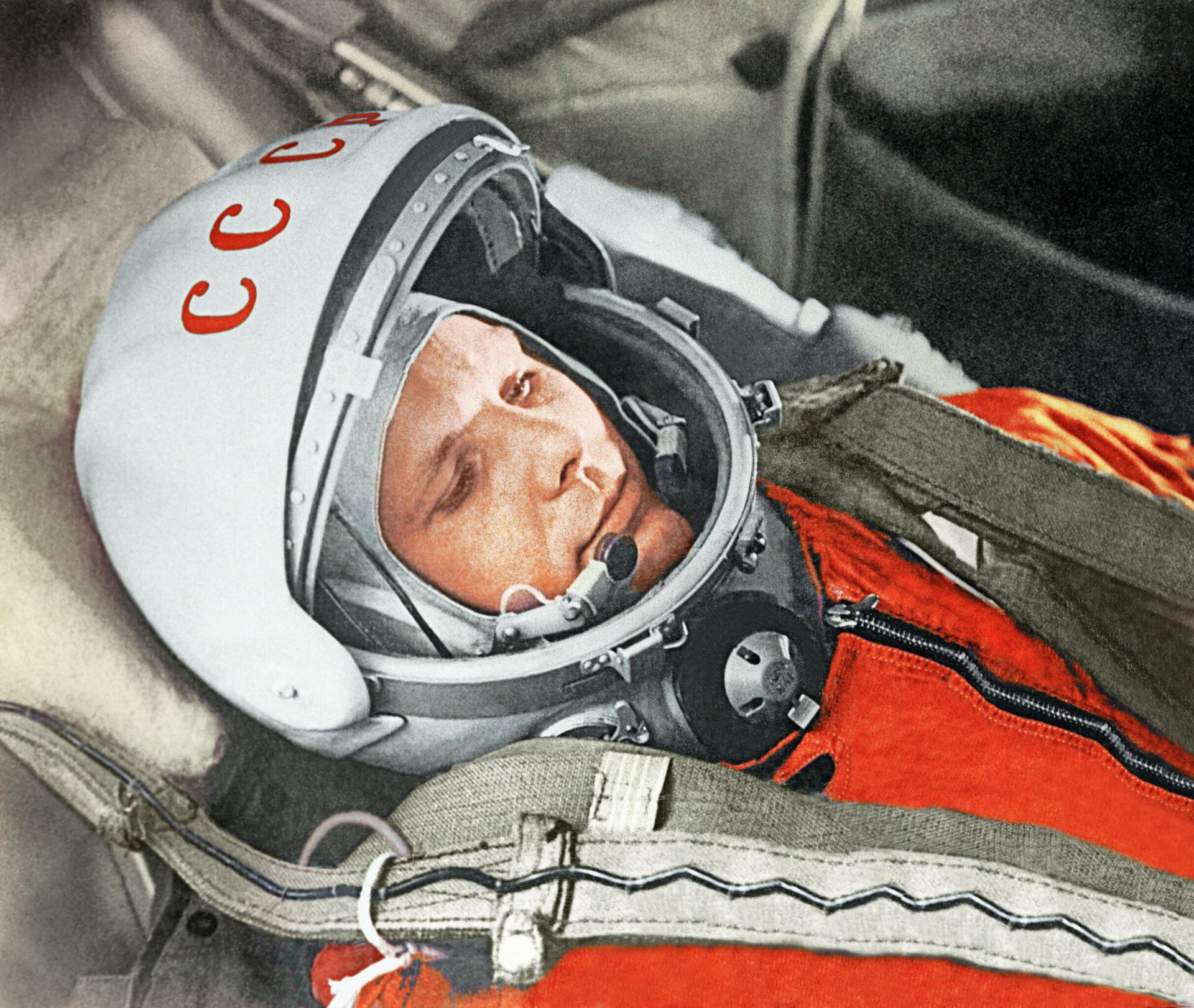 Yuri Gagarin, el primer hombre en volar al espacio - Sputnik Mundo, 1920, 25.03.2021