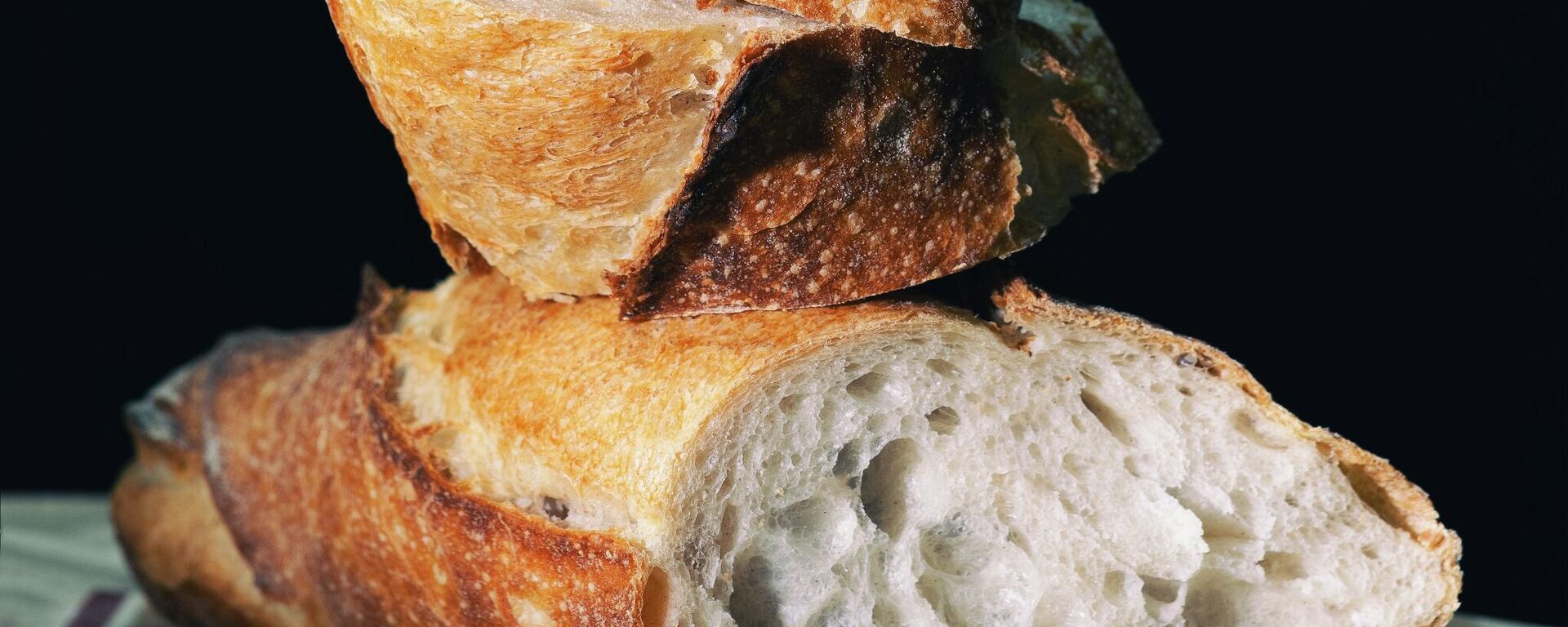 Un pan baguette francés Un pan baguette francés - Sputnik Mundo, 1920, 06.08.2021