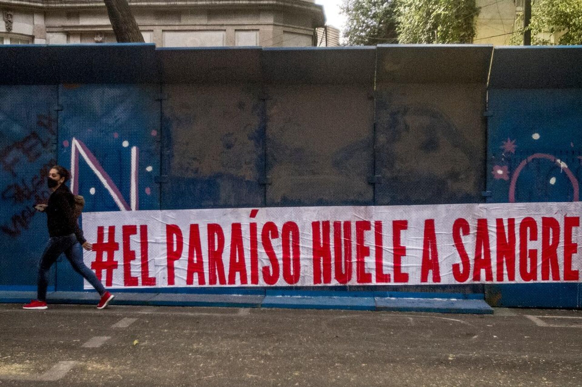 Manifestación por el feminicidio de Victoria Salazar en la representación de Quintana Roo en la Ciudad de México, 29 de marzo de 2021. - Sputnik Mundo, 1920, 30.03.2021