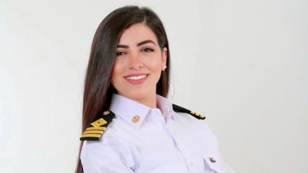 Marwa Elselehdar, la primera mujer egipcia en convertirse en capitana de barco - Sputnik Mundo