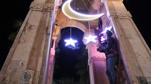 Декорации в честь начала священного месяца Рамадан в Сирии   - Sputnik Mundo