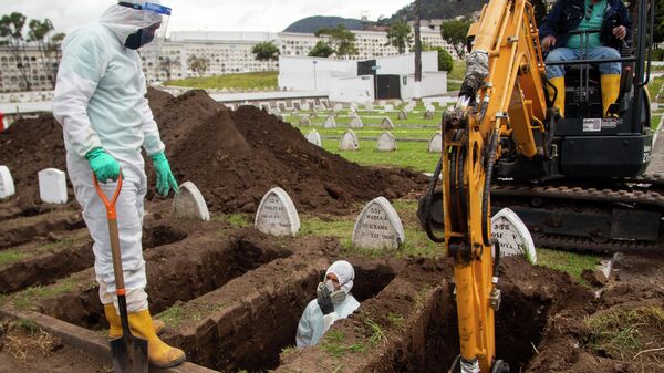 Cementerio en Quito, Ecuador - Sputnik Mundo