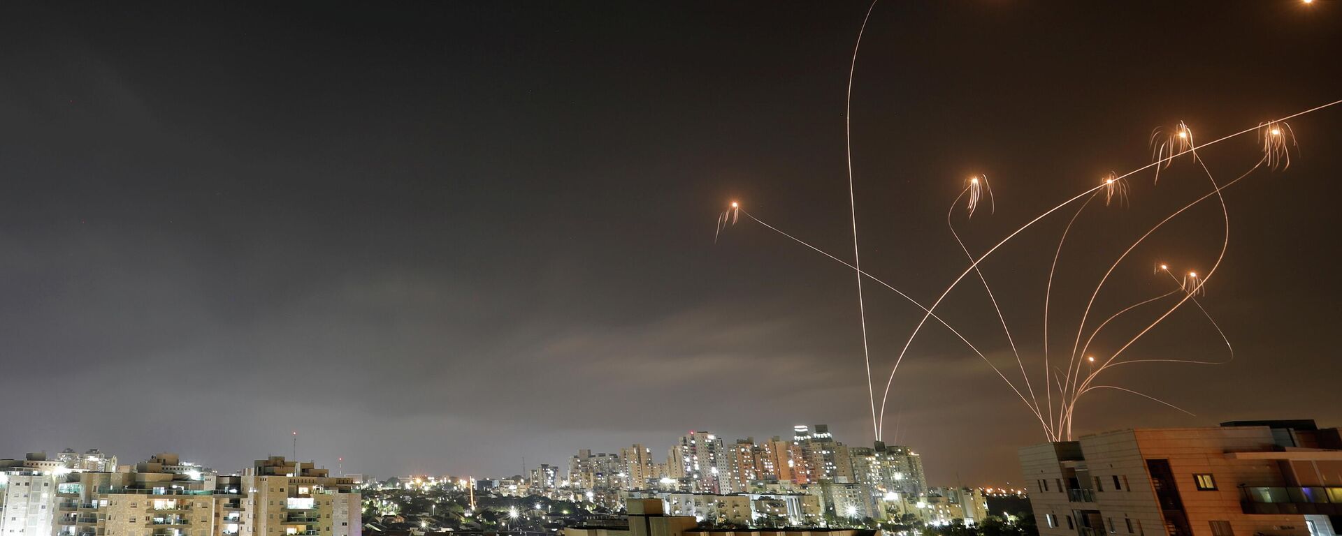La Cúpula de Hierro israelí intercepta misiles lanzados desde Gaza - Sputnik Mundo, 1920, 10.05.2021