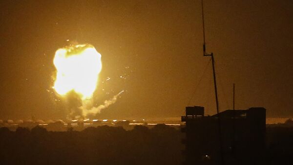 Bombardeo de la Franja de Gaza por Israel - Sputnik Mundo