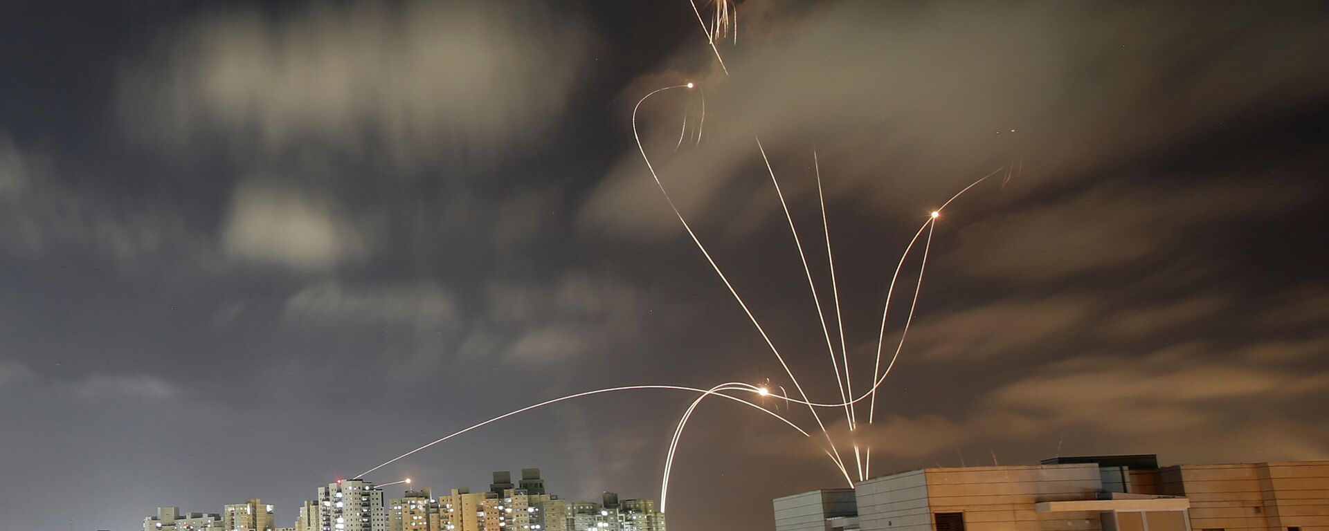 La Cúpula de Hierro israelí intercepta misiles lanzados desde Gaza - Sputnik Mundo, 1920, 28.05.2021
