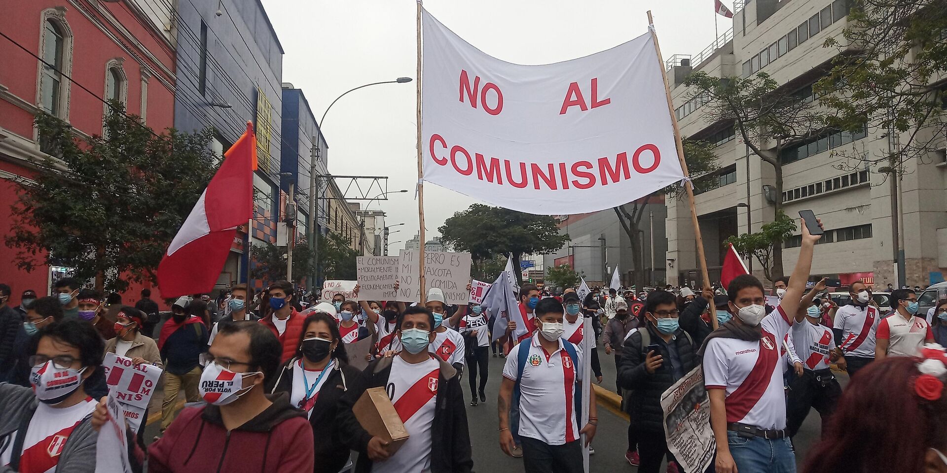 Movilizació contra el comunismo y a favor de Fujimori en Lima - Sputnik Mundo, 1920, 30.05.2021