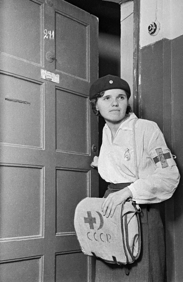 Una enfermera, Moscú, junio de 1941. - Sputnik Mundo